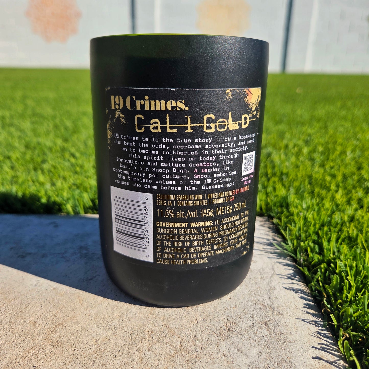 Snoop Wine Bottle Candles | 19 Crimes Cali Design | High Spirits or Custom Scent