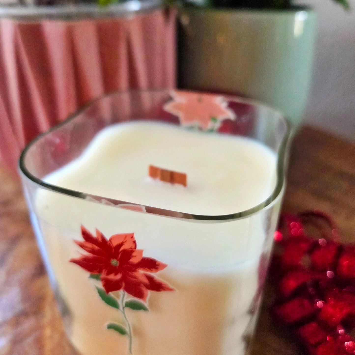 Festive Milk Bottle Candle | Poinsettia Design | Spiced Pear Scent