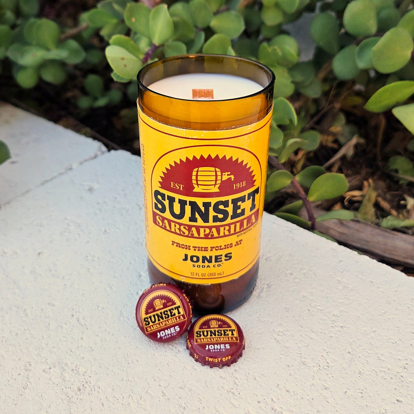 Nuka Cola Sasparilla Candle | Lush Finish or Custom Scent